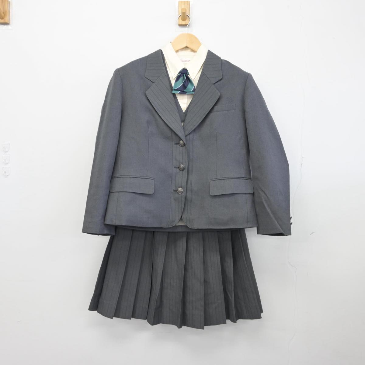 【中古】富山県 富山第一高等学校 女子制服 5点（ブレザー・シャツ・ベスト・スカート）sf031158