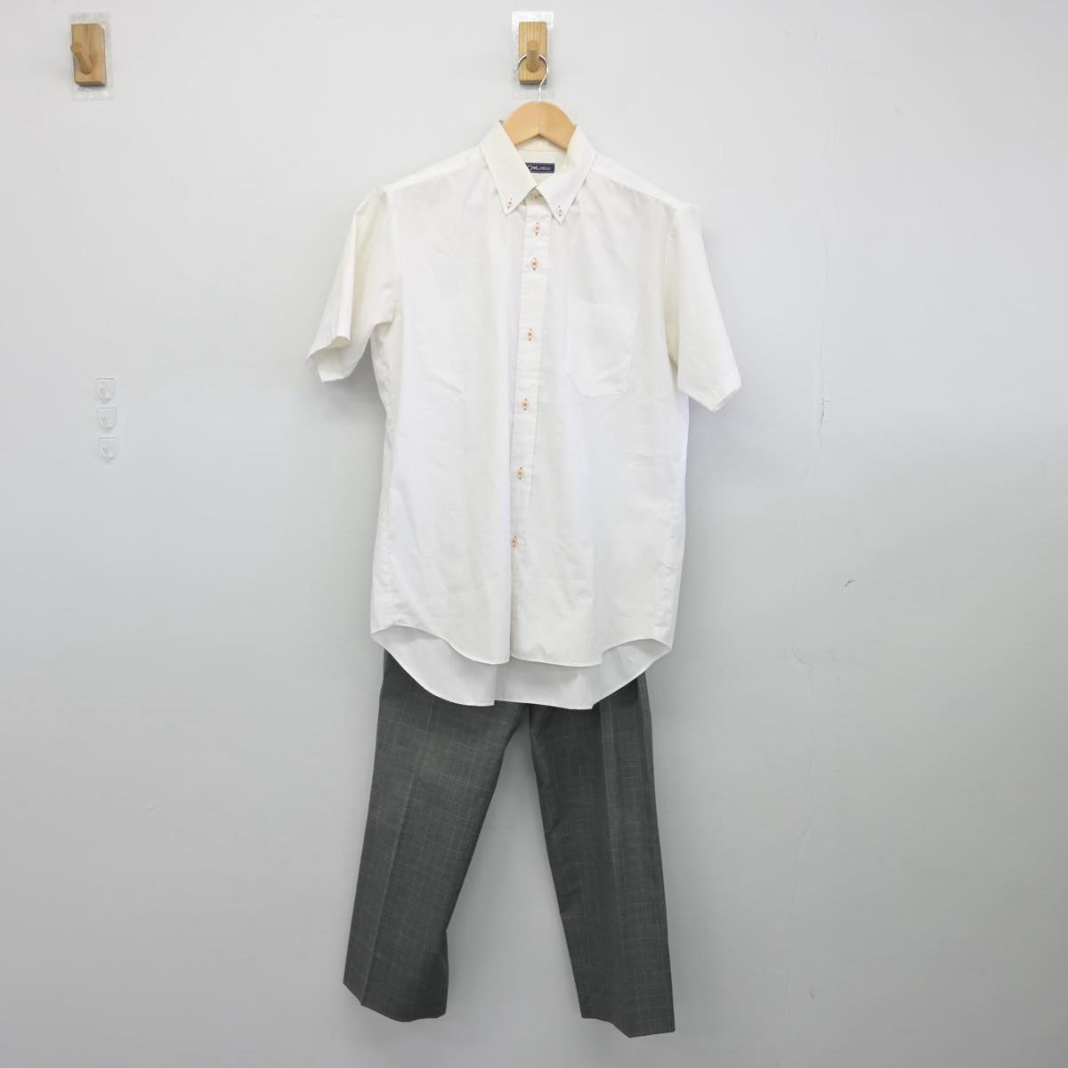 【中古】東京都 大智学園高等学校 男子制服 2点（シャツ・ズボン）sf031186