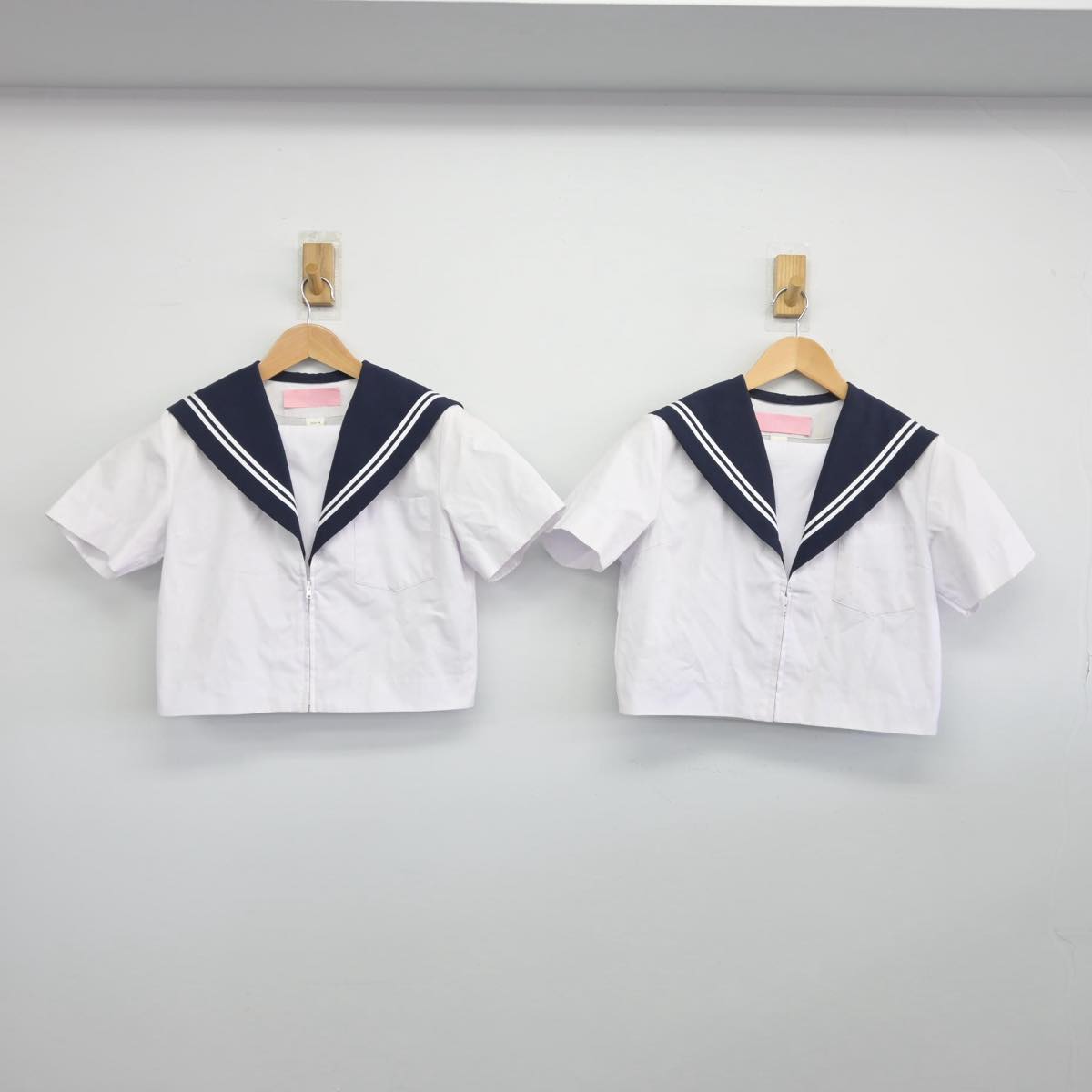 【中古】愛知県 葵中学校 女子制服 2点（セーラー服・セーラー服）sf031258