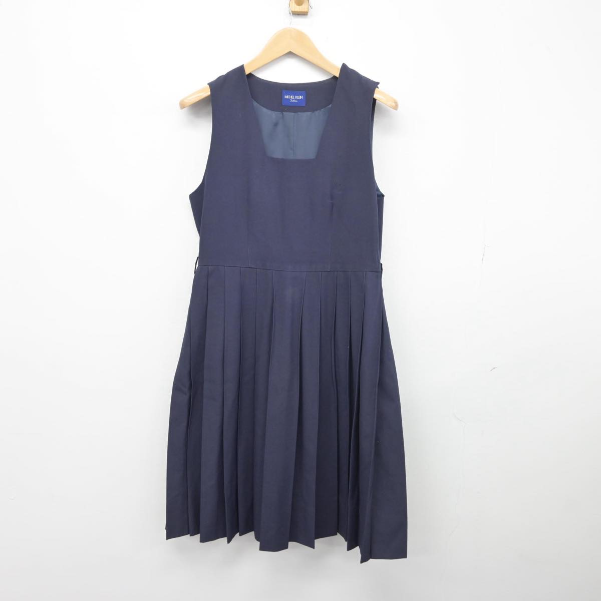 【中古】東京都 桜道中学校 女子制服 1点（ジャンパースカート）sf031301