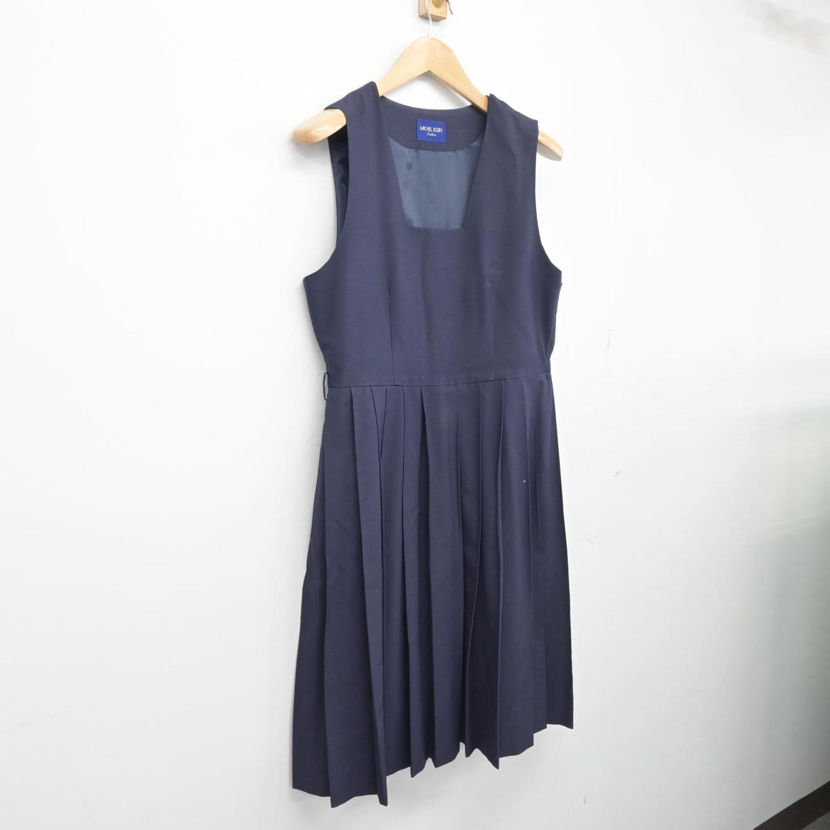 【中古】東京都 桜道中学校 女子制服 1点（ジャンパースカート）sf031301