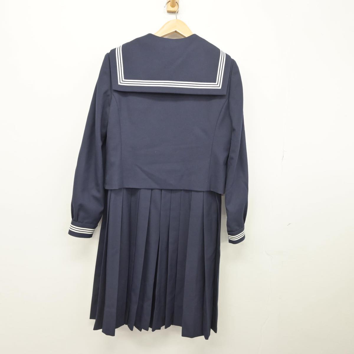 中古】東京都 桜道中学校 女子制服 4点（セーラー服・ジャンパースカート）sf031302 | 中古制服通販パレイド