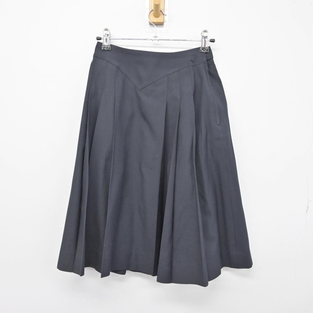 【中古】京都府 平安女学院高等学校 女子制服 3点（ニットベスト・シャツ・スカート）sf031303