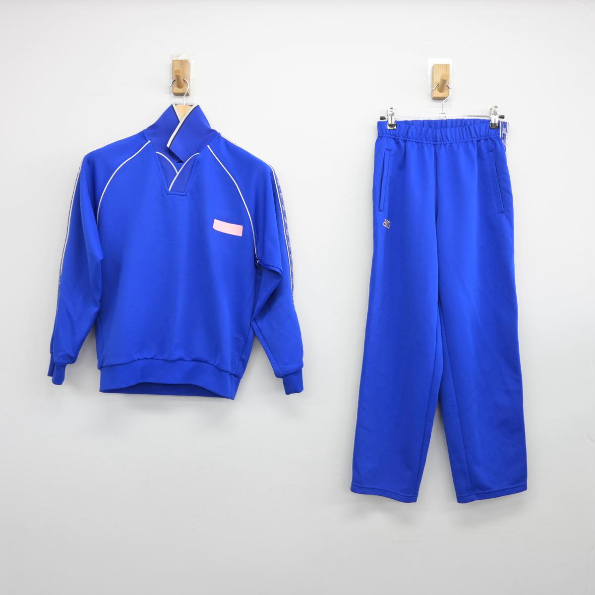 【中古】大阪府 貝塚市立第一中学校 女子制服 2点（ジャージ 上・ジャージ 下）sf031356