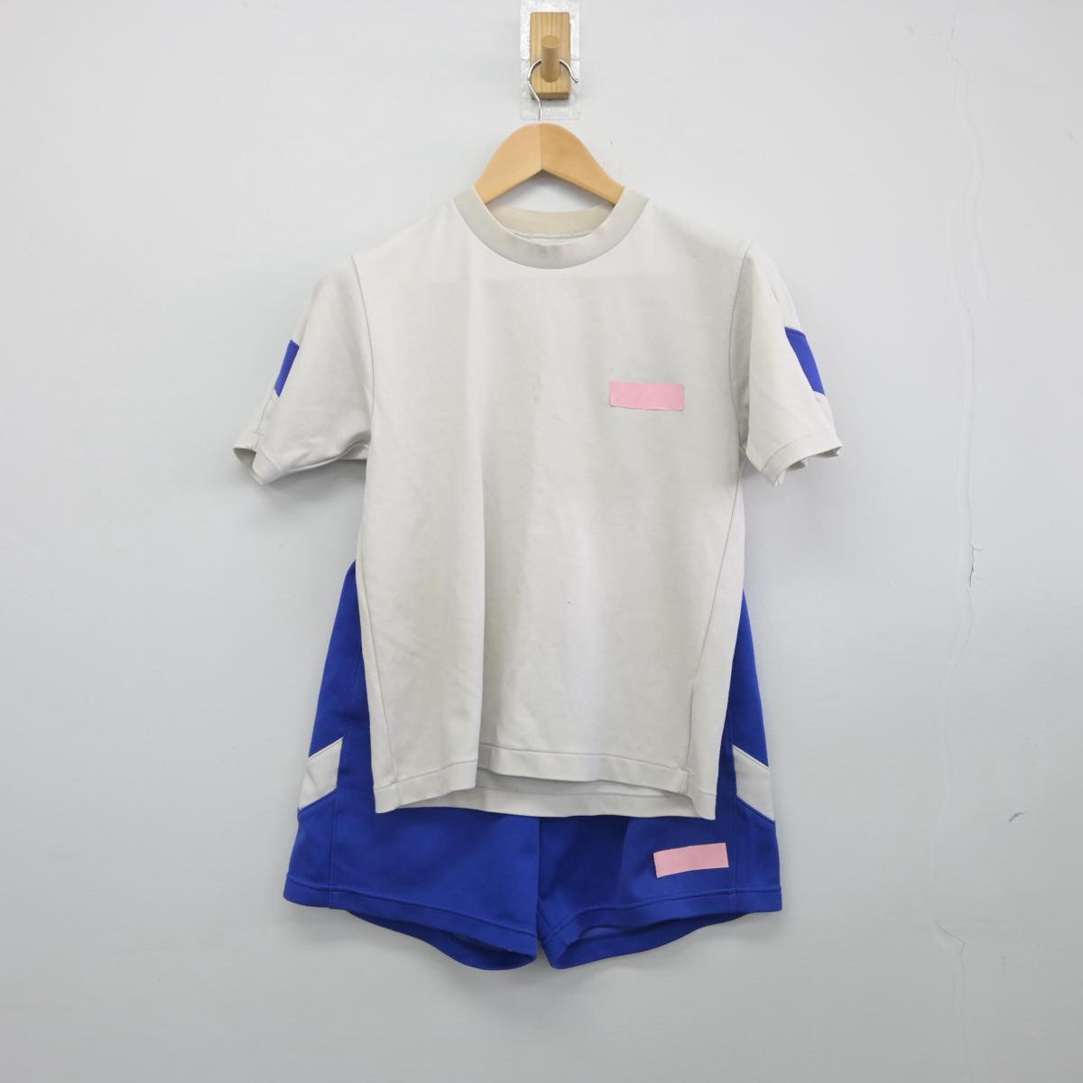 【中古】大阪府 貝塚市立第一中学校 女子制服 2点（体操服 上・体操服 下）sf031358