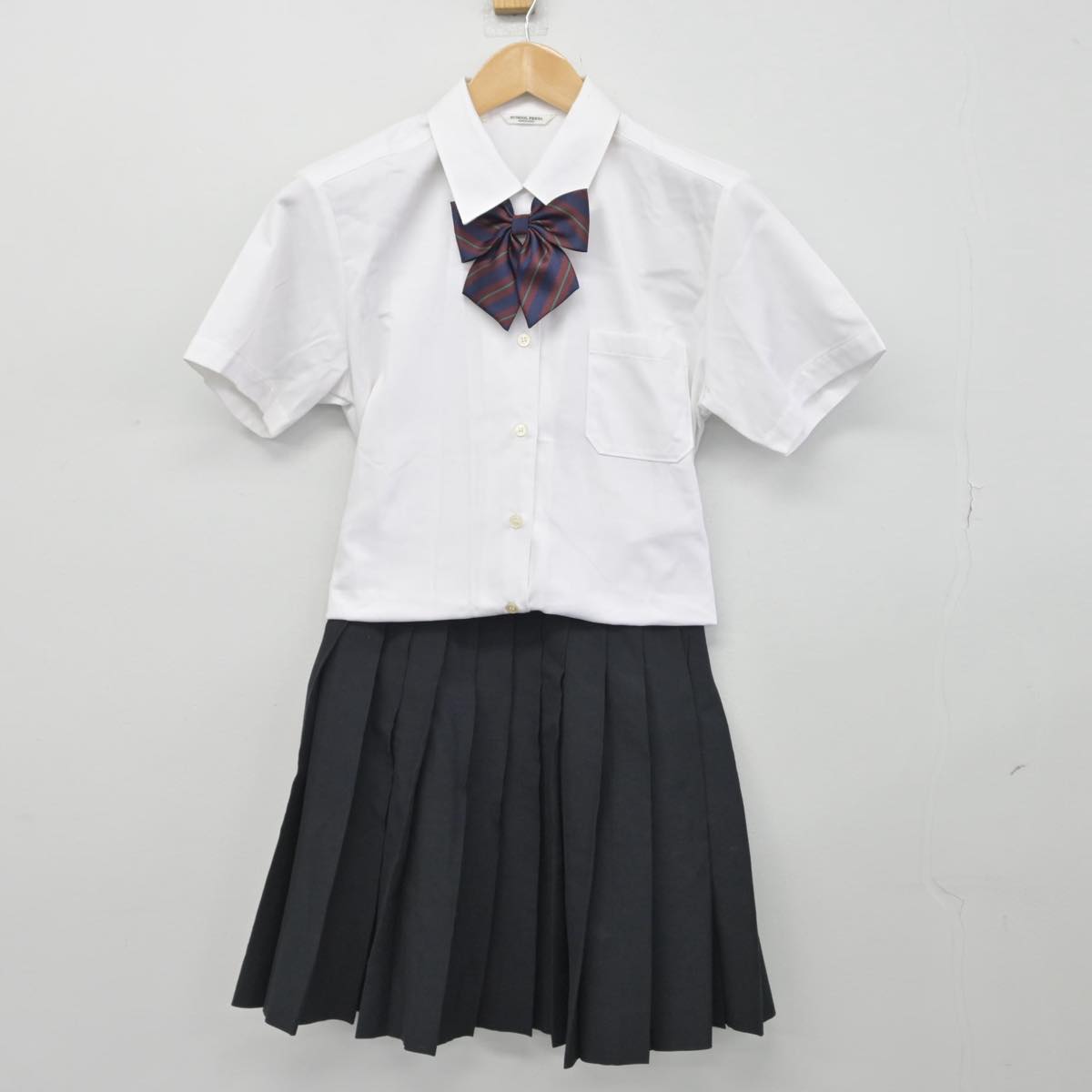 【中古】岡山県 倉敷青陵高等学校 女子制服 4点（シャツ・スカート）sf031402