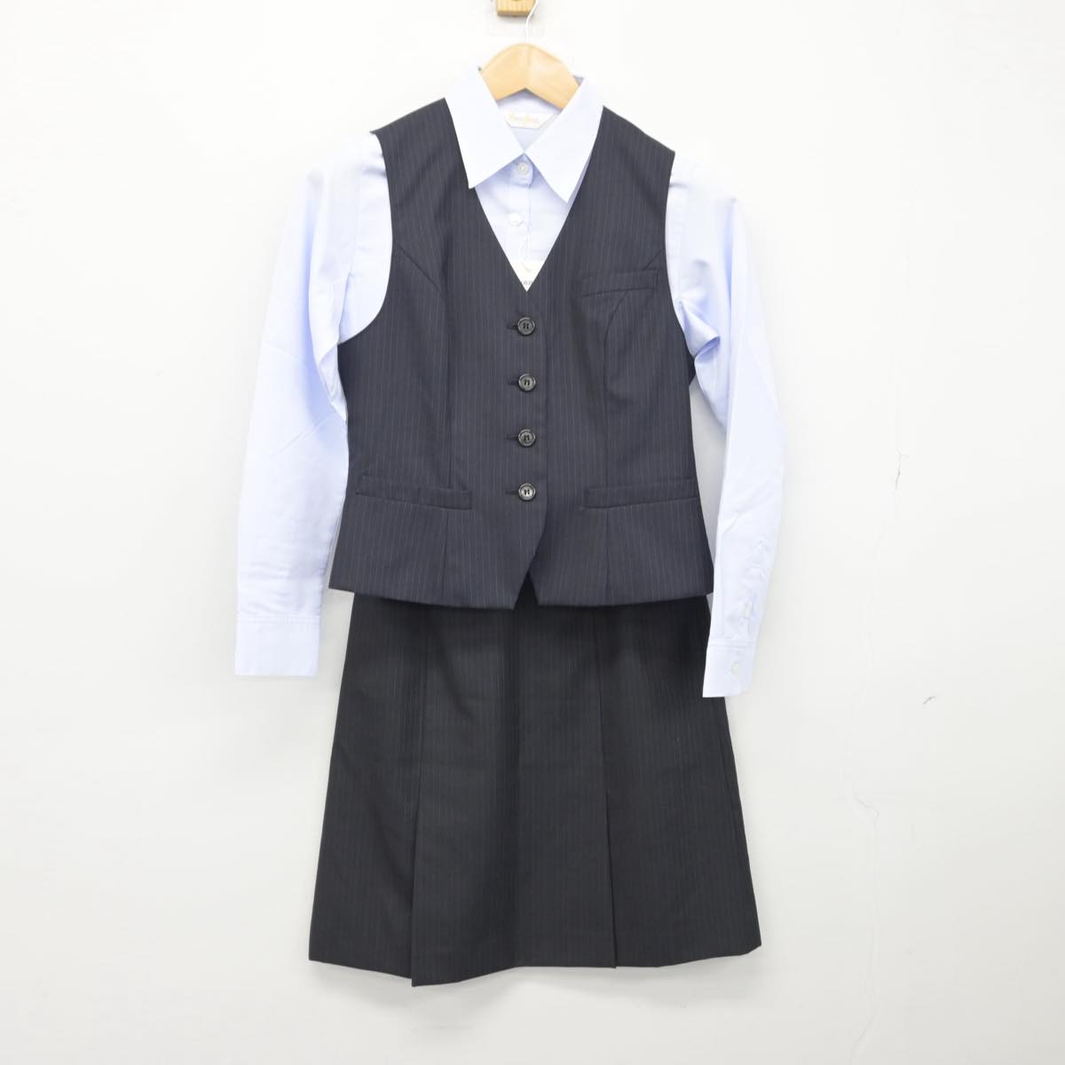 【中古】 事務服 女子制服 3点（ベスト・シャツ・スカート）sf031409