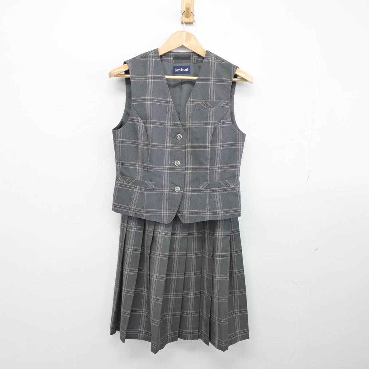 【中古】熊本県 水俣高等学校 女子制服 2点（ベスト・スカート）sf031538