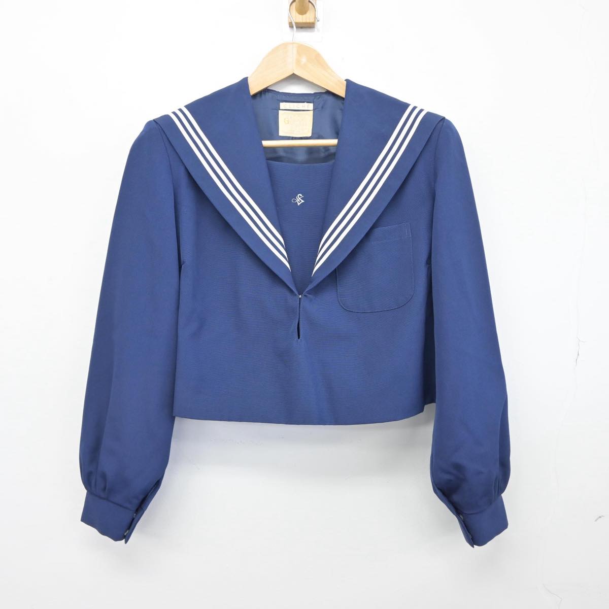 【中古】愛知県 淑徳高等学校 女子制服 3点（ニット・セーラー服）sf031557