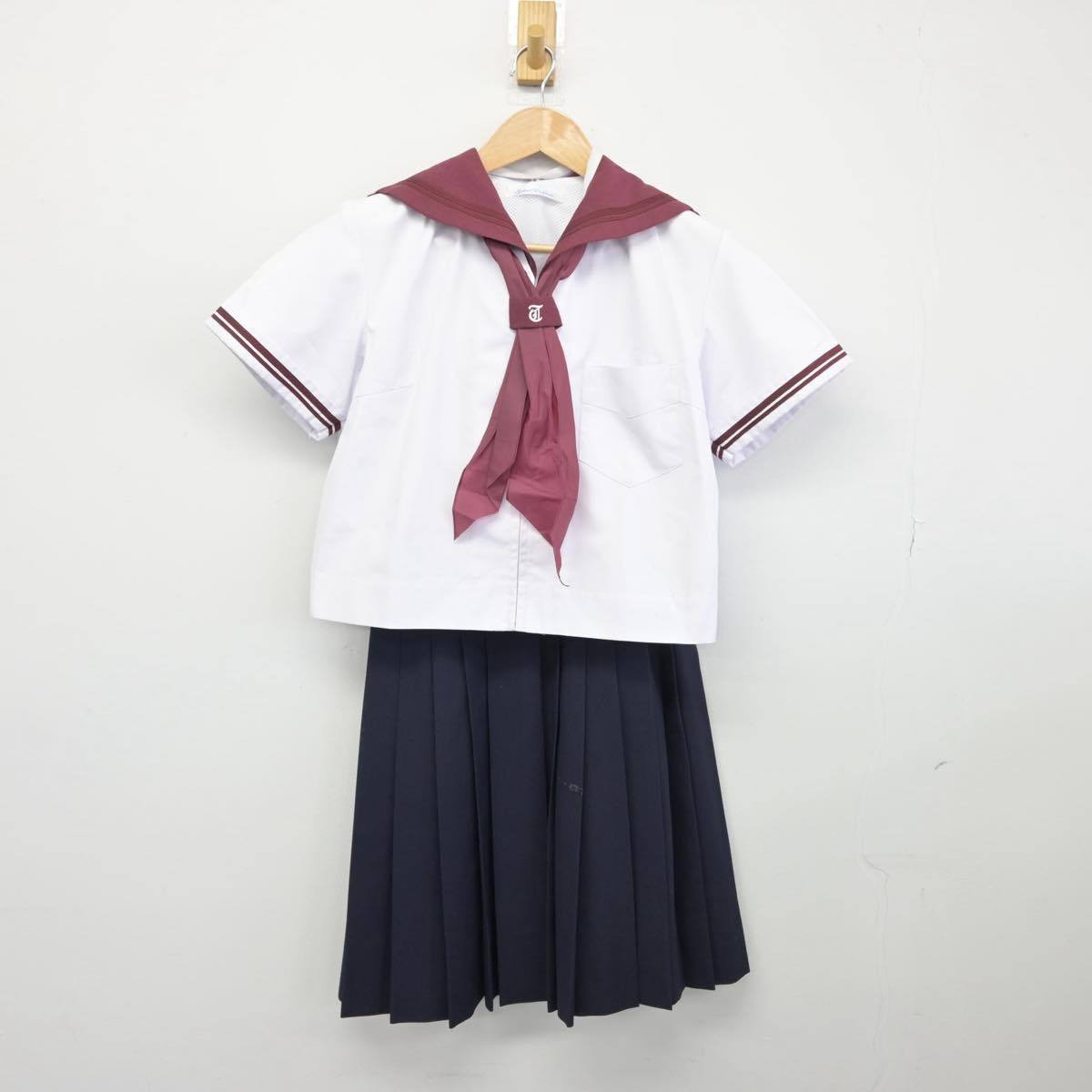 【中古】大阪府 津久野中学校 女子制服 4点（セーラー服・スカート）sf031584