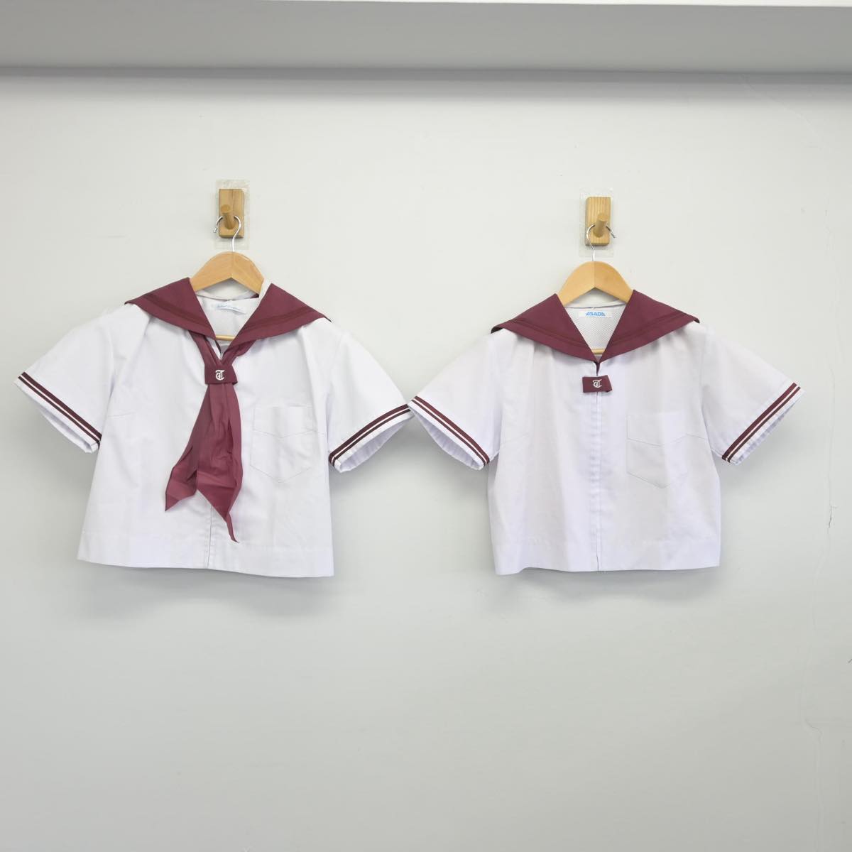 【中古】大阪府 津久野中学校 女子制服 4点（セーラー服・スカート）sf031584