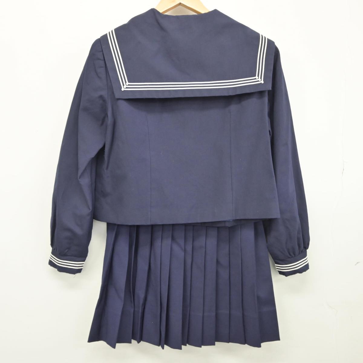 【中古】千葉県 木更津高等学校 女子制服 2点（セーラー服・スカート）sf031638