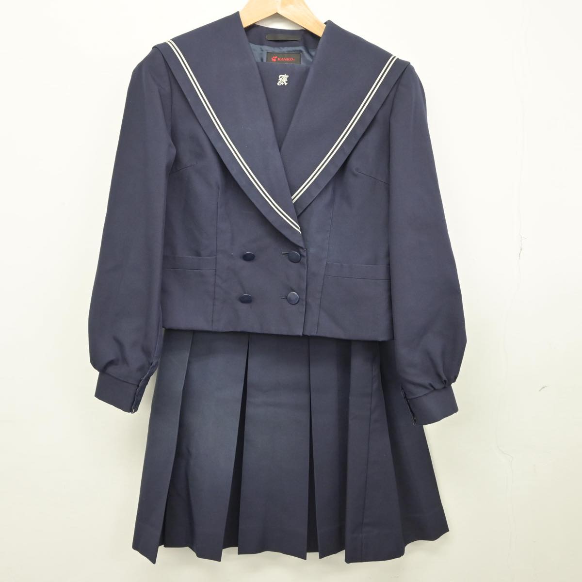 【中古】青森県 青森県立北高等学校 女子制服 2点（セーラー服・スカート）sf031653