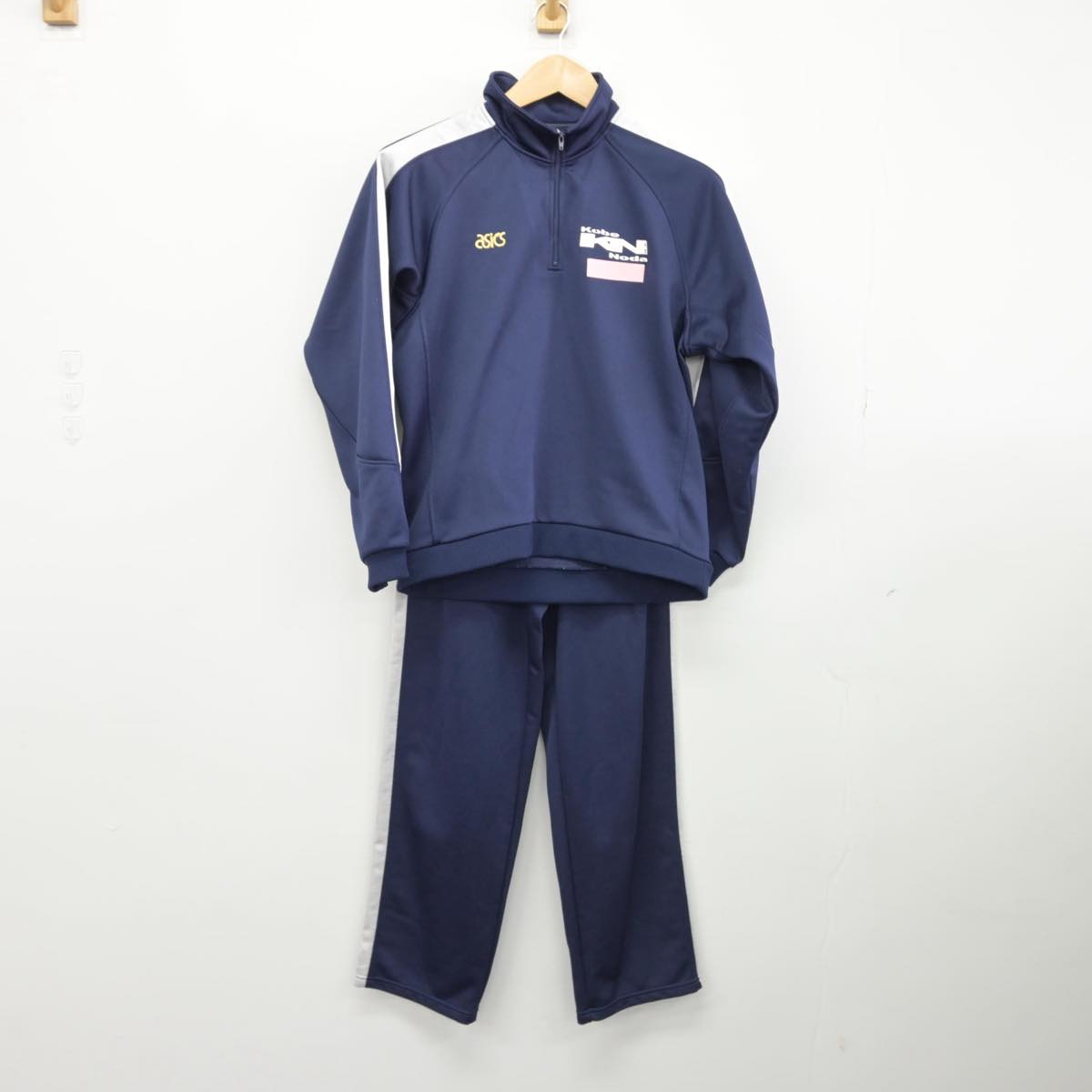 【中古】兵庫県 神戸野田高等学校 女子制服 3点（ジャージ 上・体操服 上・ジャージ 下）sf031677