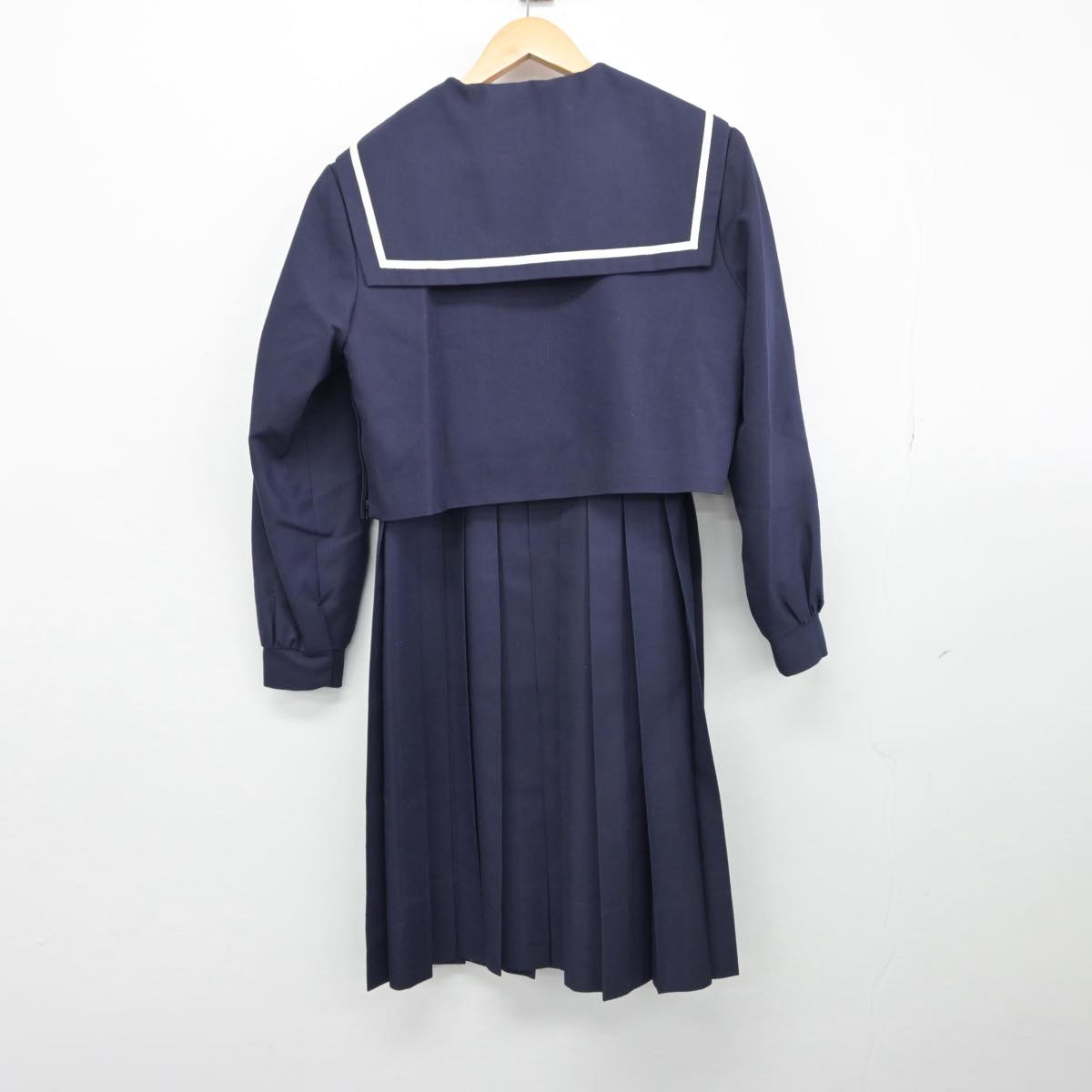 中古】福岡県 福岡教育大学附属福岡中学校 女子制服 2点（セーラー服・ジャンパースカート）sf031693 | 中古制服通販パレイド