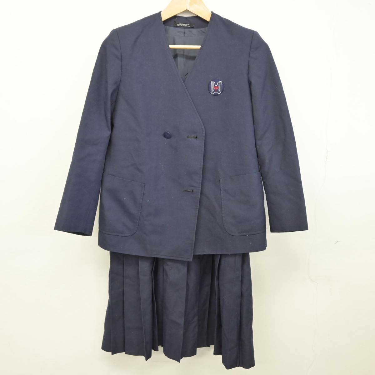 【中古】東京都 羽村第一中学校 女子制服 2点（ブレザー・ジャンパースカート）sf031799