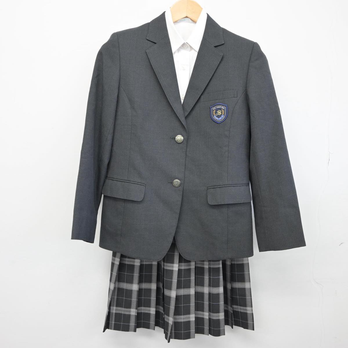 【中古】神奈川県 瀬谷中学校 女子制服 3点（ブレザー・シャツ・スカート）sf031809