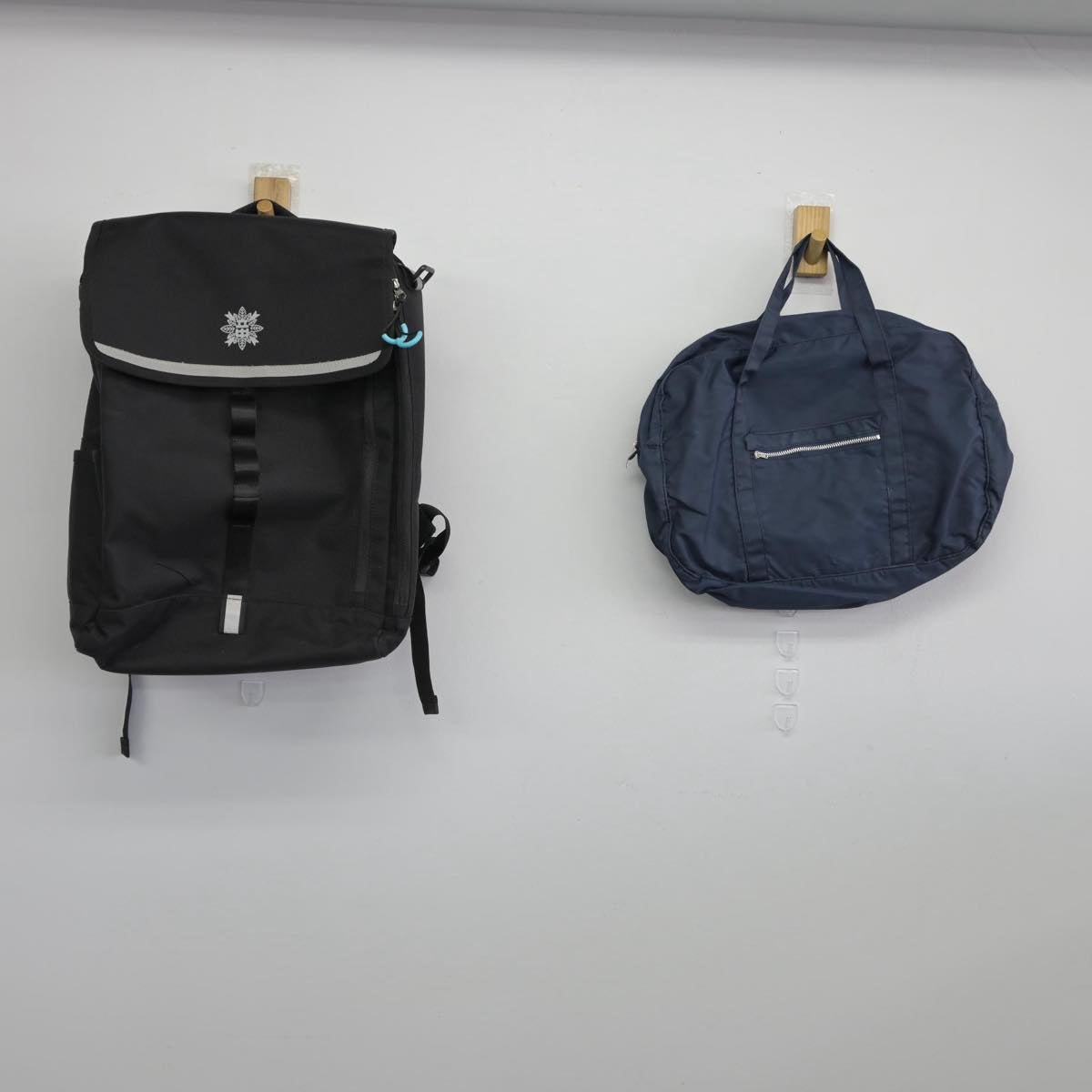 中古】東京都 葛飾区立立石中学校 女子制服 2点（カバン・カバン