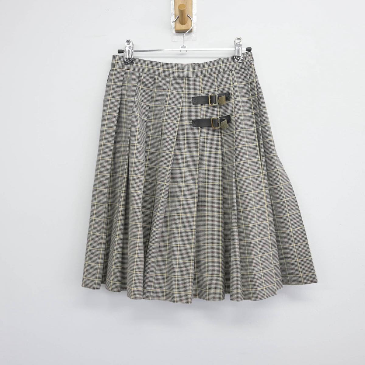 【中古】福岡県 私立久留米学園高等学校 女子制服 4点（ブレザー・シャツ・ニット・スカート）sf031882