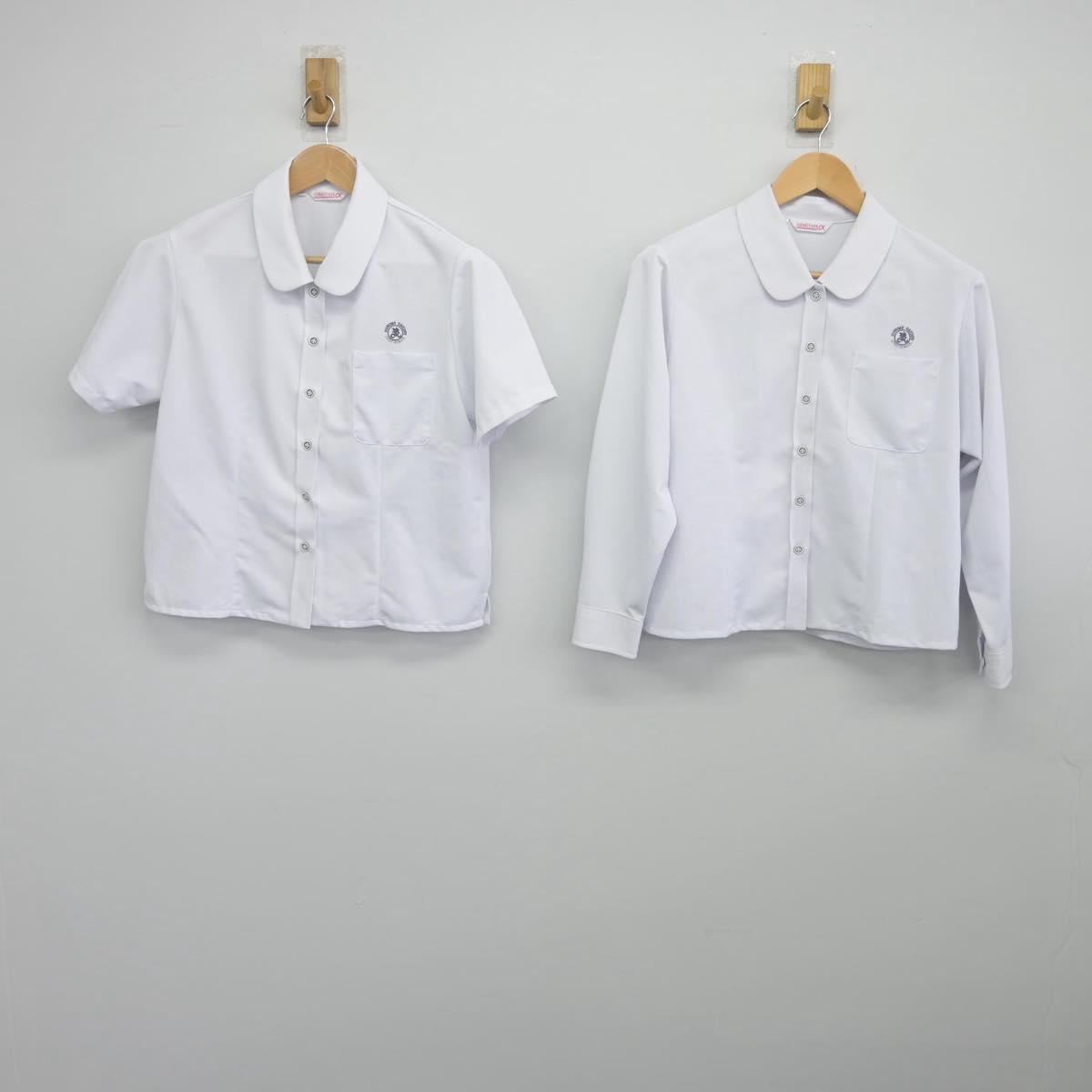 【中古】福岡県 私立久留米学園高等学校 女子制服 2点（シャツ）sf031885