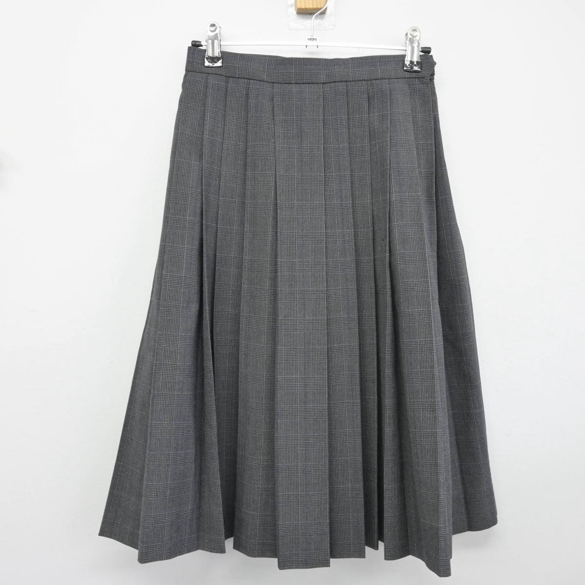 【中古】熊本県 熊本市立桜木中学校 女子制服 2点（ニットベスト・スカート）sf031902