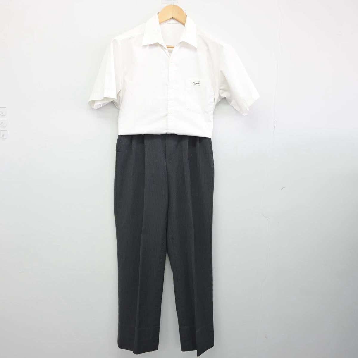 【中古】三重県 三重県立神戸高等学校 男子制服 3点（シャツ・ズボン）sf031999