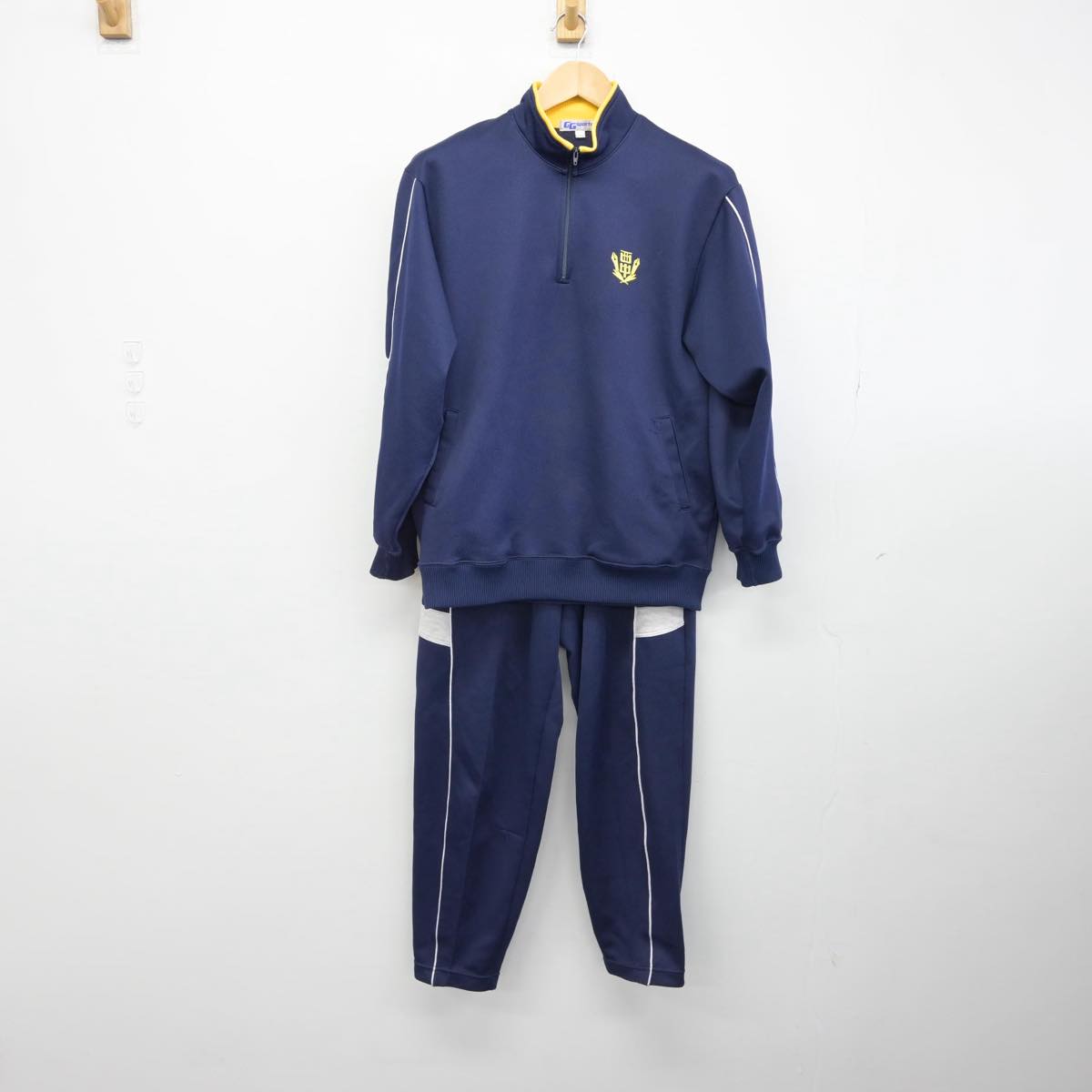 【中古】千葉県 千城台西中学校 女子制服 2点（ジャージ 上・ジャージ 下）sf032007