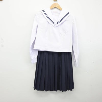 【中古】 学校名不明 女子制服 2点（セーラー服・スカート）sf032033