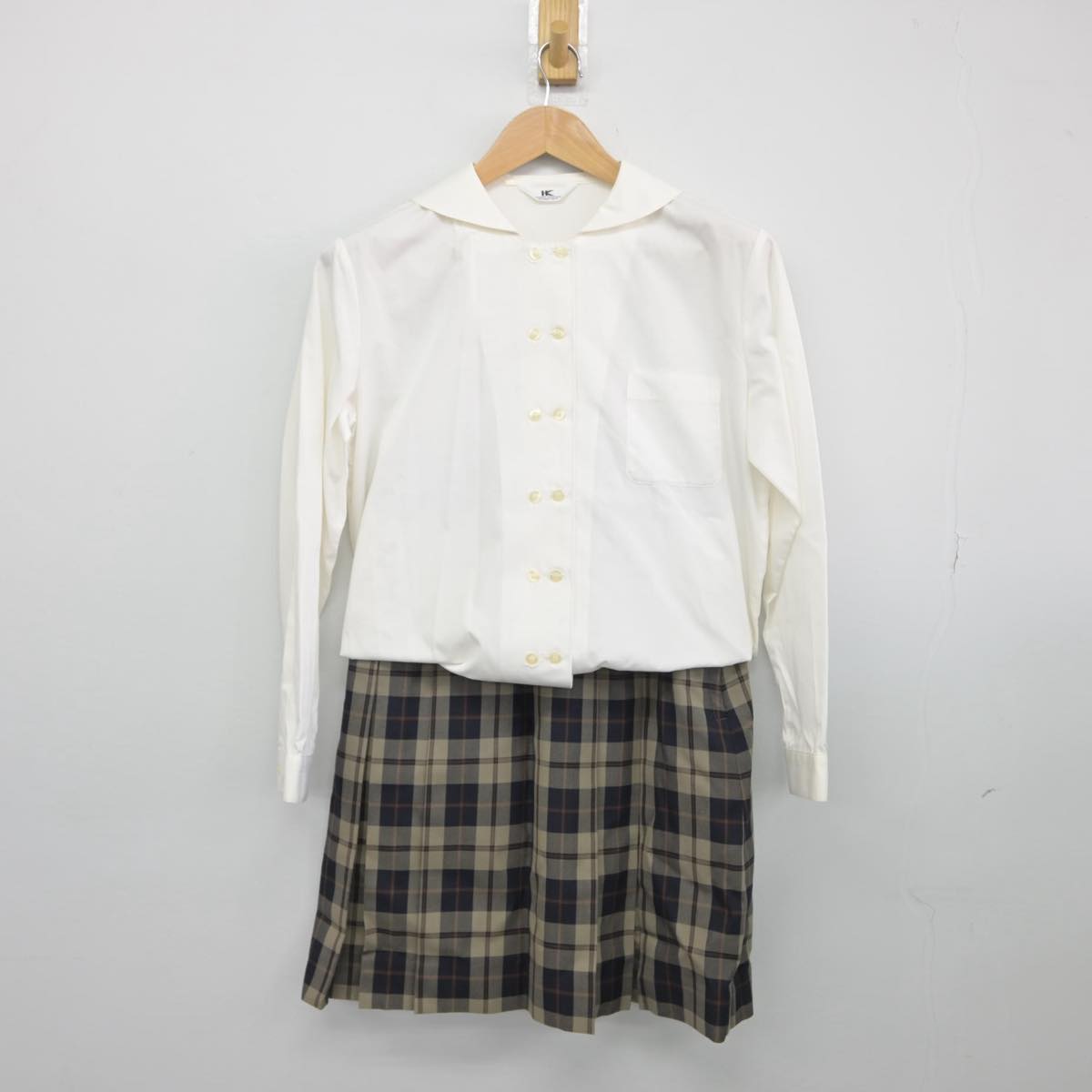 【中古】岡山県 明誠学院高等学校 女子制服 2点（シャツ・スカート）sf032069