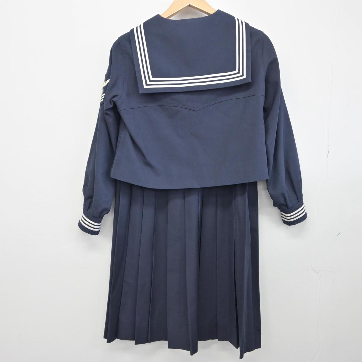 【中古】東京都 共立女子中学校 女子制服 3点（セーラー服・スカート・スカート）sf032083