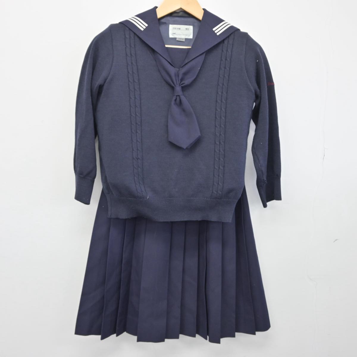 【中古】東京都 川村学園高等学校 女子制服 4点（ニット・セーラー服・スカート）sf032088