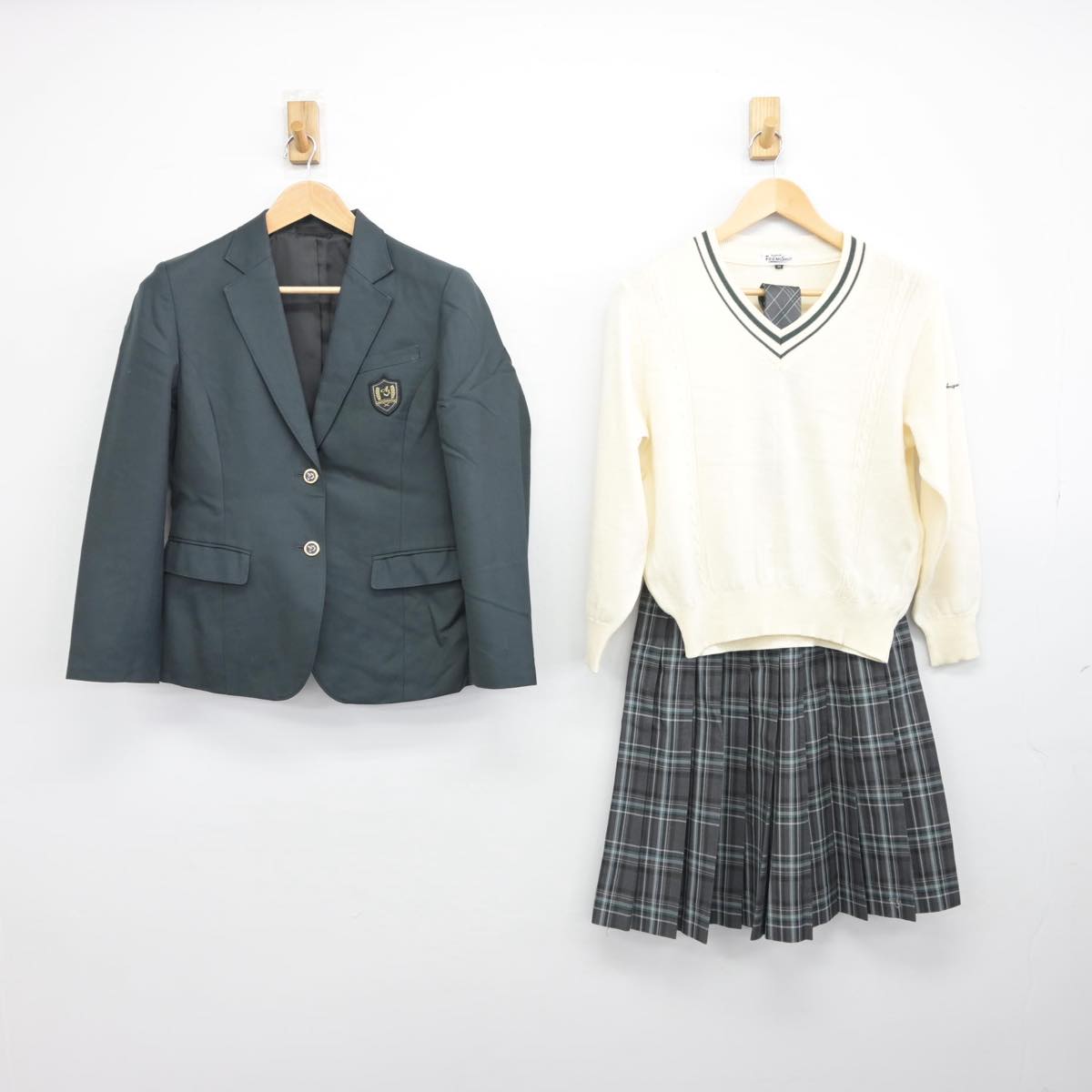 【中古】兵庫県 尼崎稲園高等学校 女子制服 5点（ブレザー・ニット・スカート）sf032135