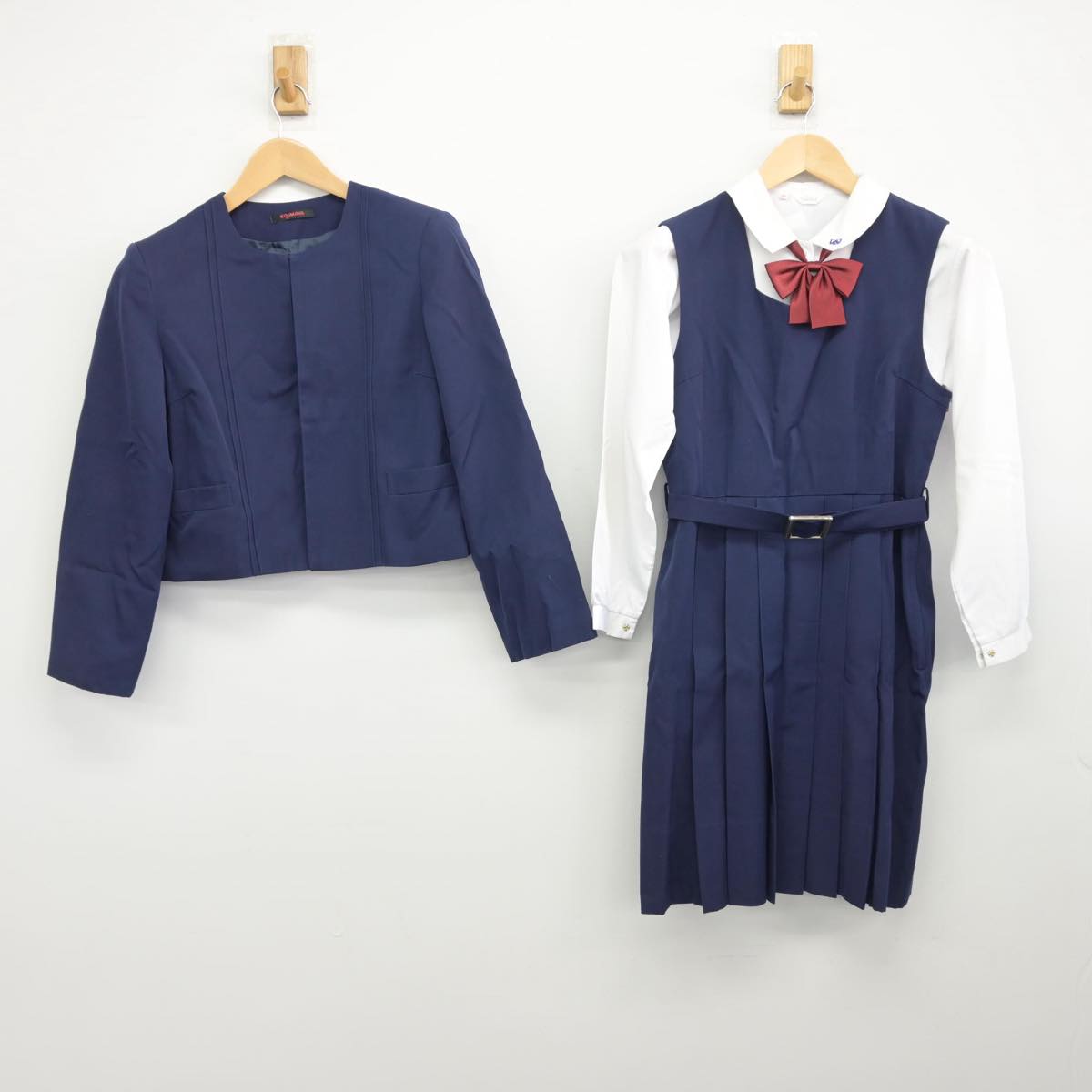 中古】高知県 高知市立旭中学校 女子制服 4点（ジャケット・シャツ・ジャンパースカート）sf032149 | 中古制服通販パレイド