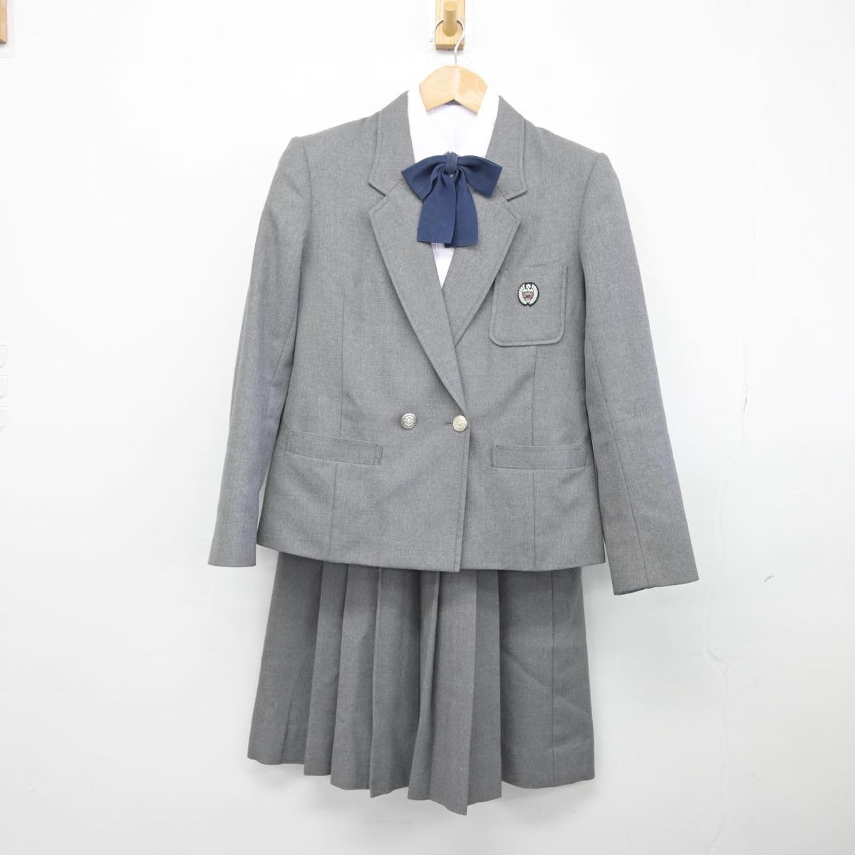 【中古】大阪府 四天王寺高等学校 女子制服 5点（ブレザー・シャツ・スカート）sf032165