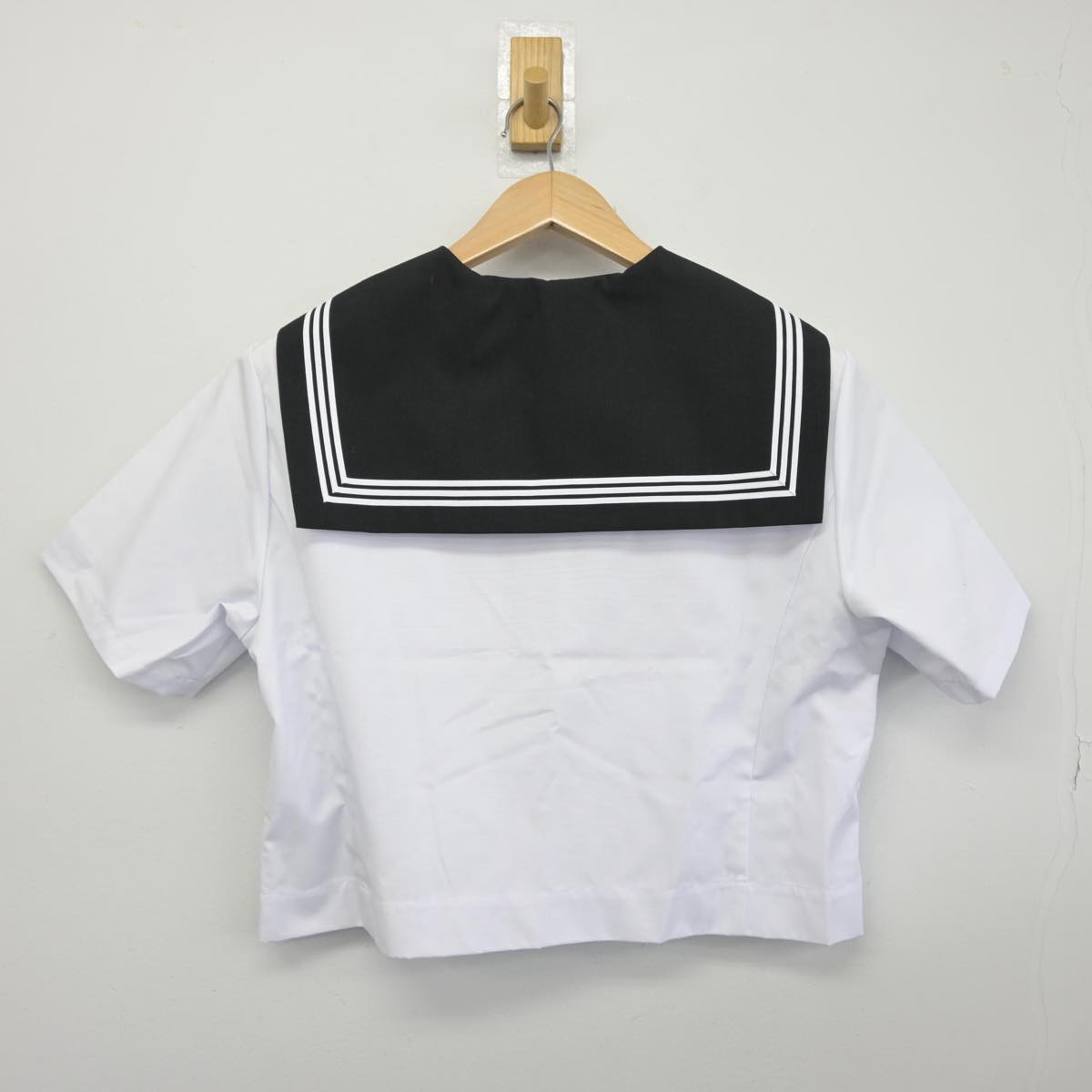 【中古】 学校名不明 女子制服 1点（セーラー服）sf032171