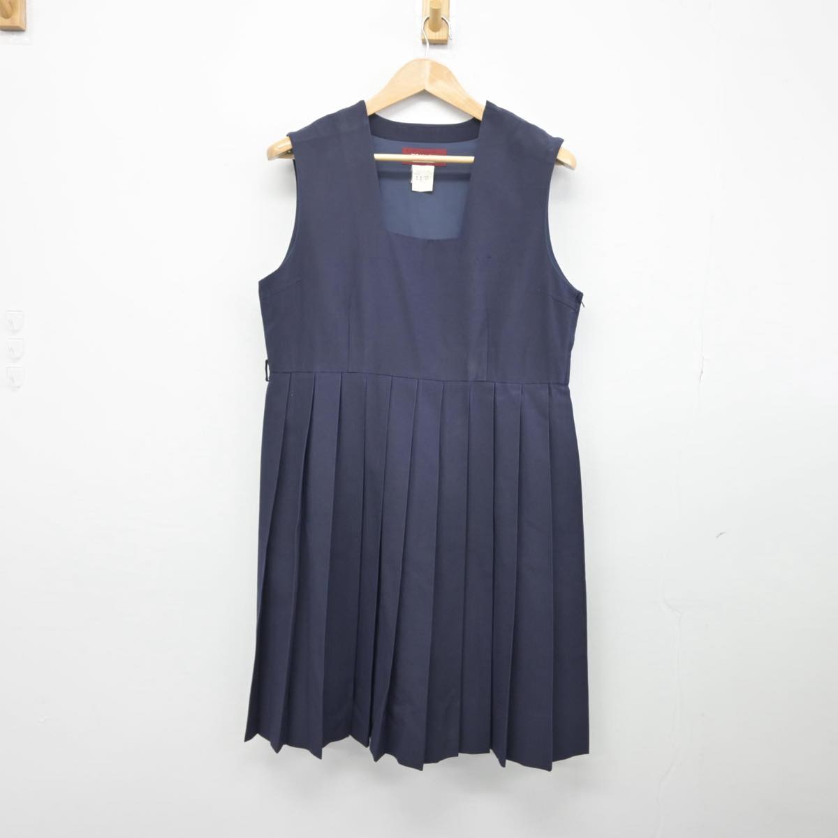 【中古】 学校名不明 女子制服 1点（ジャンパースカート）sf032176