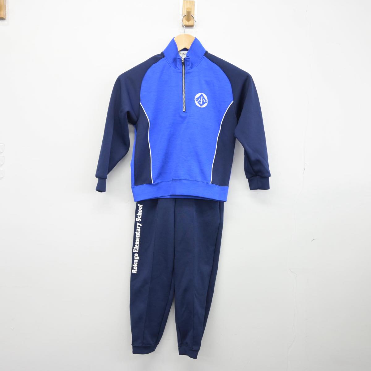 【中古】宮城県 六郷小学校 女子制服 2点（ジャージ 上・ジャージ 下）sf032183