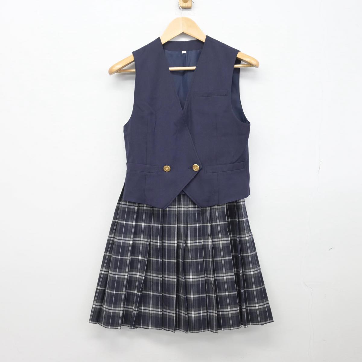 【中古】埼玉県 鴻巣女子高等学校 女子制服 2点（ベスト・スカート）sf032245