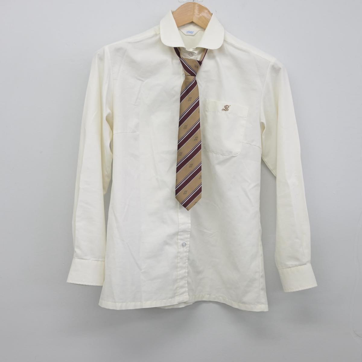 【中古】栃木県 作新学院高等学校 女子制服 4点（ニット・シャツ）sf032264