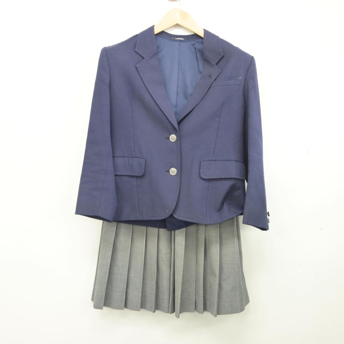 【中古】茨城県 勝田第一中学校 女子制服 2点（ブレザー・スカート）sf032273