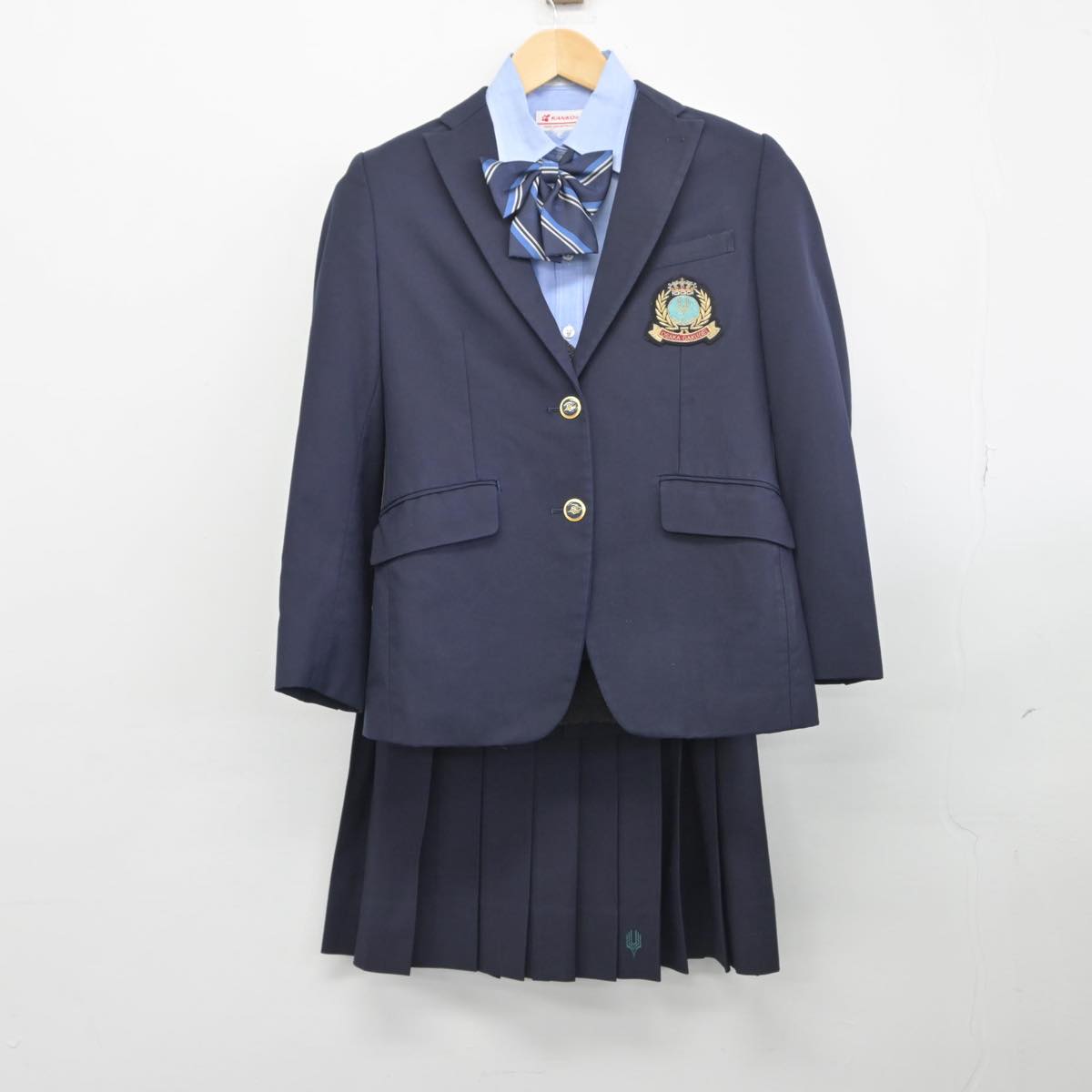 【中古】大阪府 大阪学芸高等学校 女子制服 5点（ブレザー・ニット・シャツ・スカート）sf032279