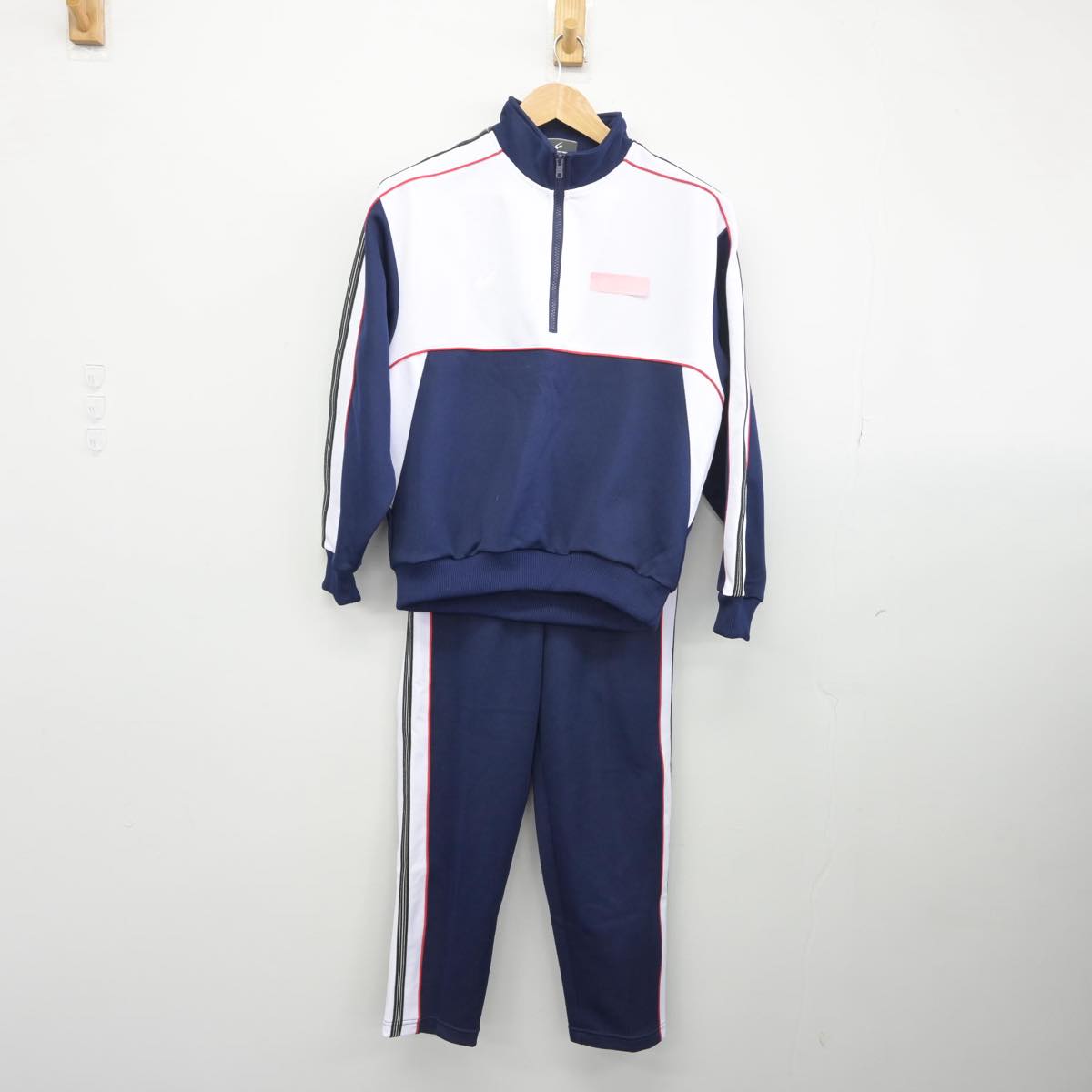 【中古】香川県 丸亀城西高等学校 女子制服 2点（ジャージ 上・ジャージ 下）sf032320