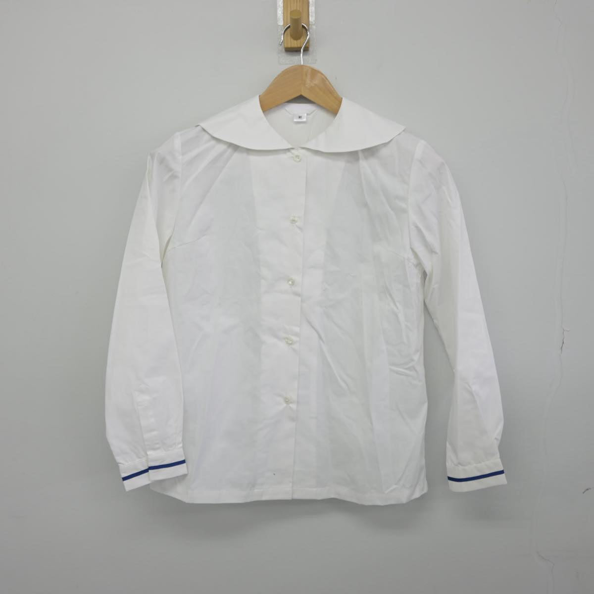 【中古】東京都 瀧野川女子学園高等学校 女子制服 2点（シャツ）sf032362