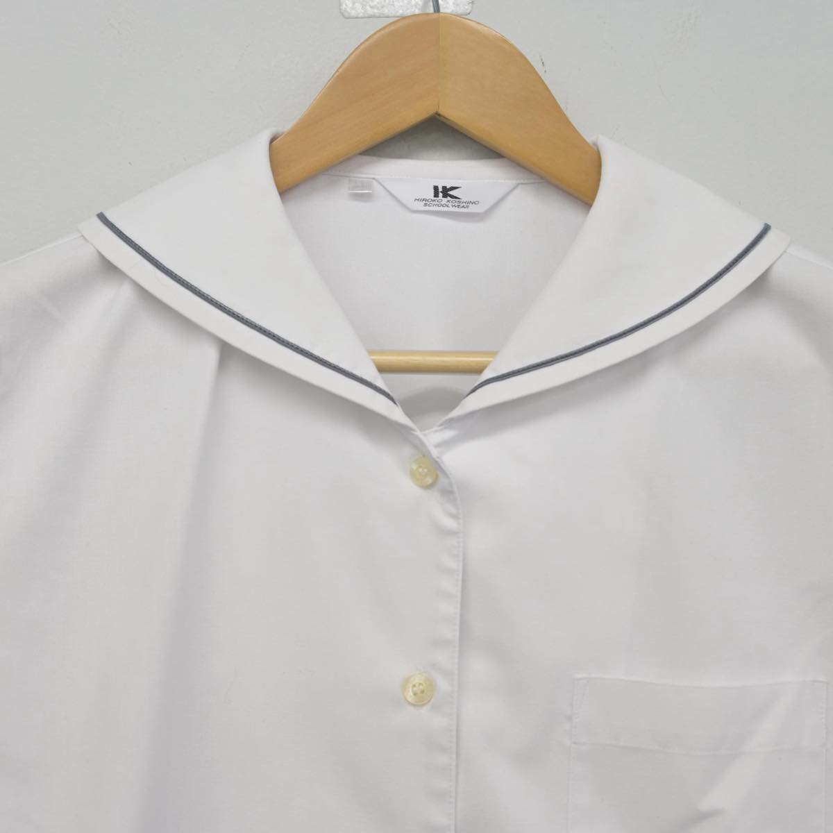 【中古】大阪府 梅花高等学校 女子制服 2点（シャツ・シャツ）sf032412