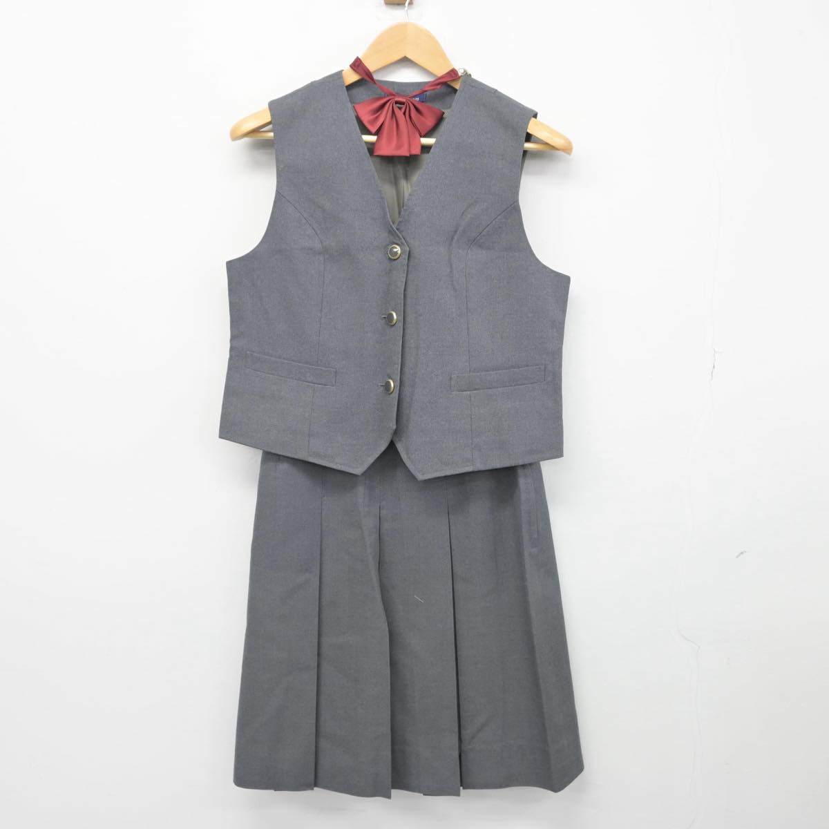 【中古】大阪府 初芝高等学校 女子制服 5点（ブレザー・ベスト・スカート）sf032475