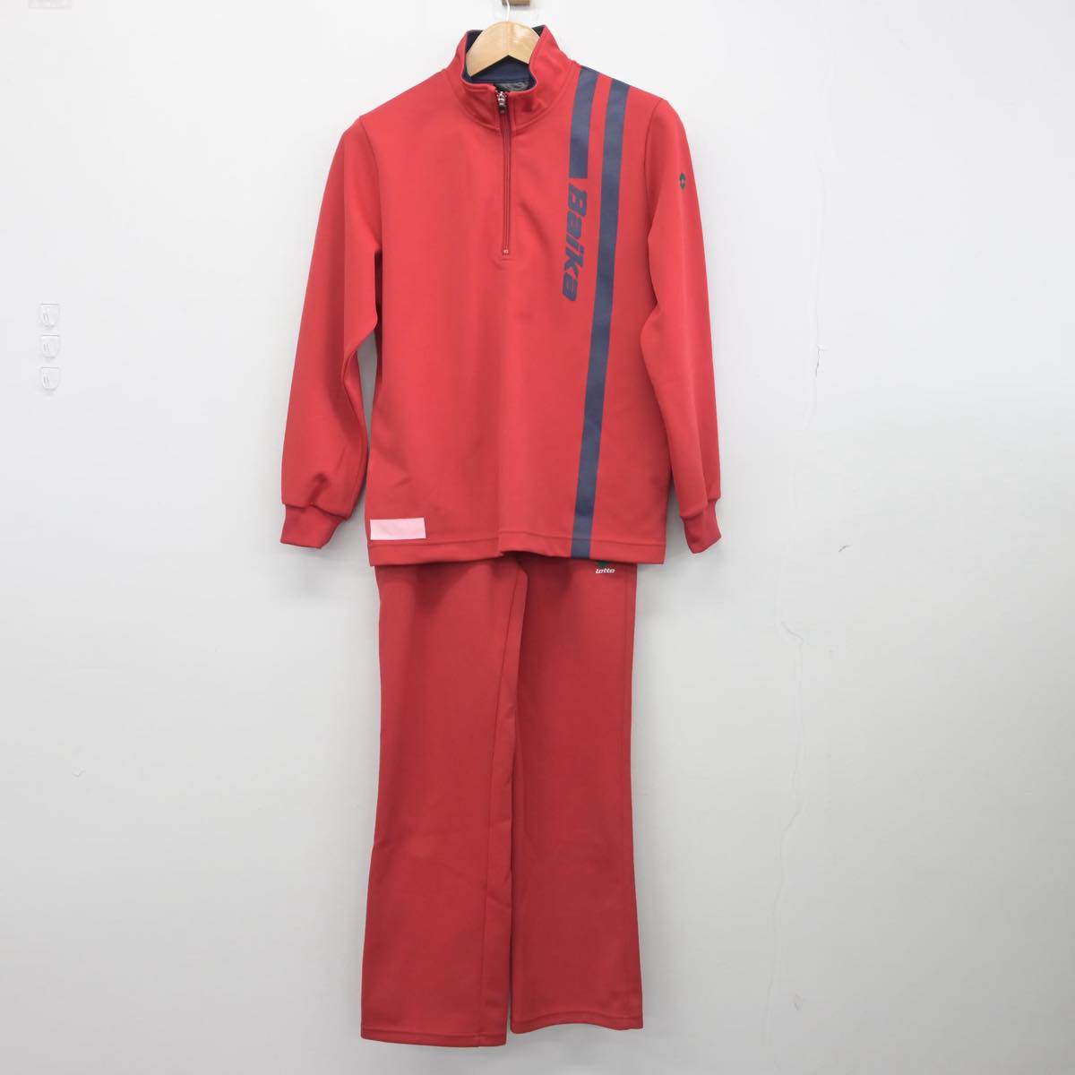 【中古】大阪府 梅花高等学校 女子制服 2点（ジャージ 上・ジャージ 下）sf032491