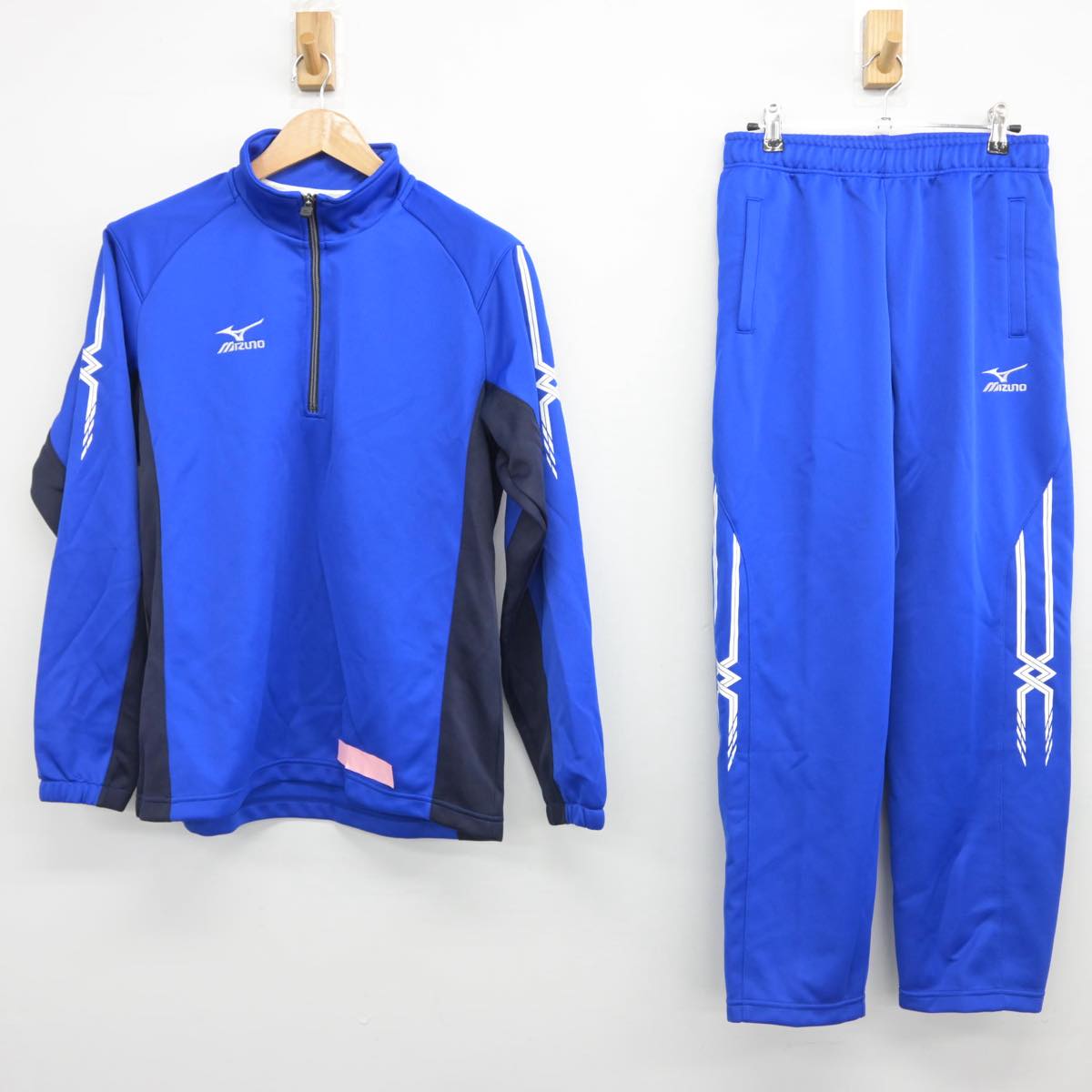 【中古】福岡県 学校法人八女学院高等学校 女子制服 2点（ジャージ 上・ジャージ 下）sf032526