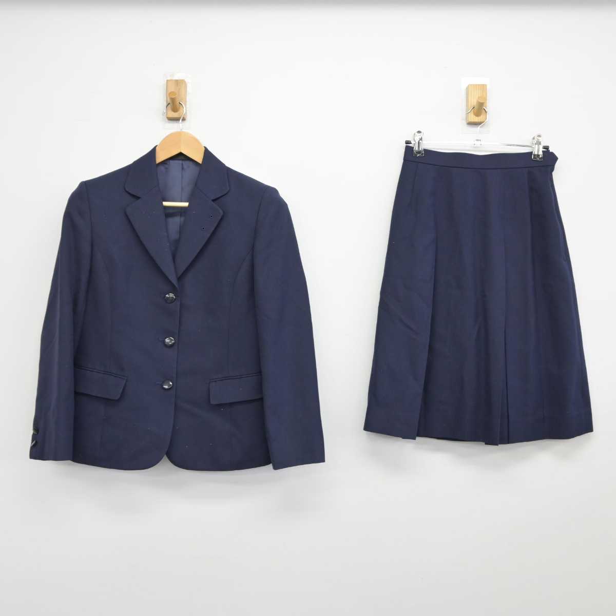 【中古】愛知県 時習館高等学校 女子制服 2点（ブレザー・スカート）sf032639