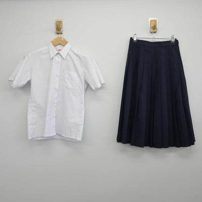 【中古】岐阜県 大垣市立北中学校 女子制服 2点（シャツ・スカート）sf032673