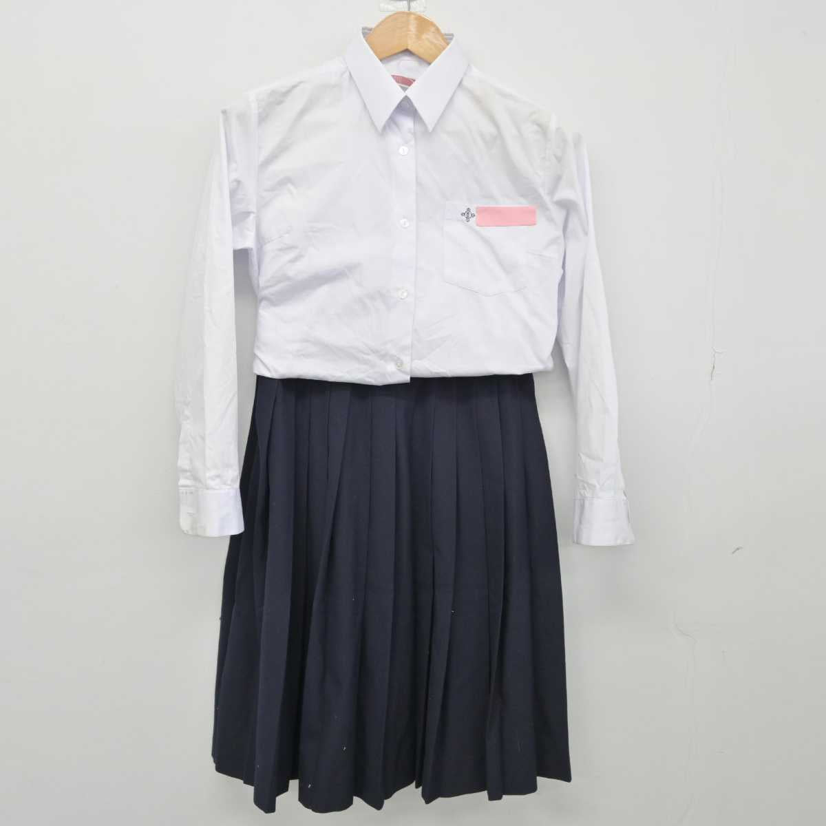 【中古】岐阜県 真正中学校 女子制服 2点（シャツ・スカート）sf032726